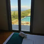 Olive Guest Farm *
