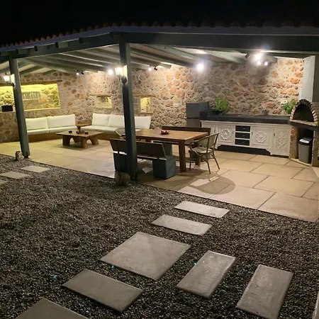 Olive Guest Farm