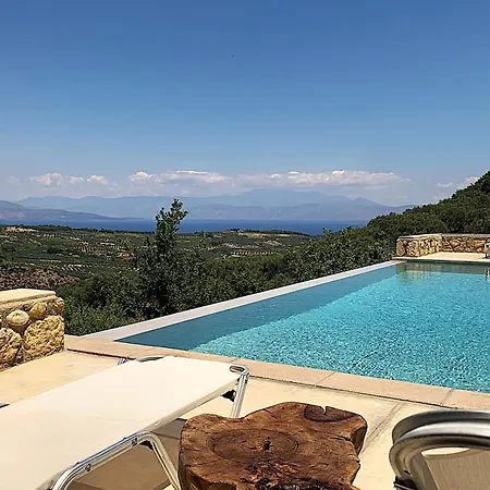 Olive Guest Farm Semesterbostad Akrata