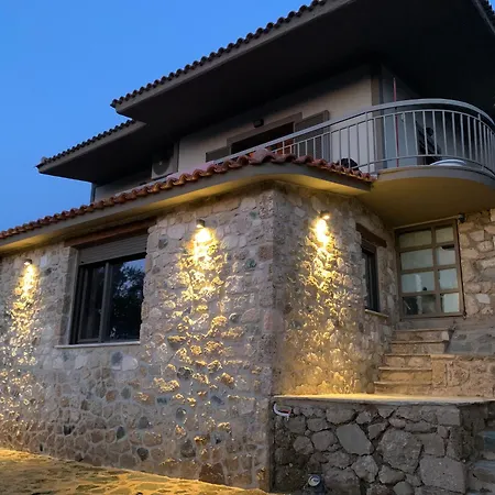 Semesterbostad Olive Guest Farm Akrata