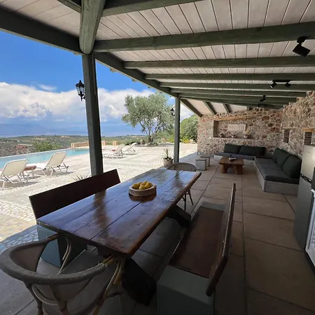 Olive Guest Farm Semesterbostad Akrata